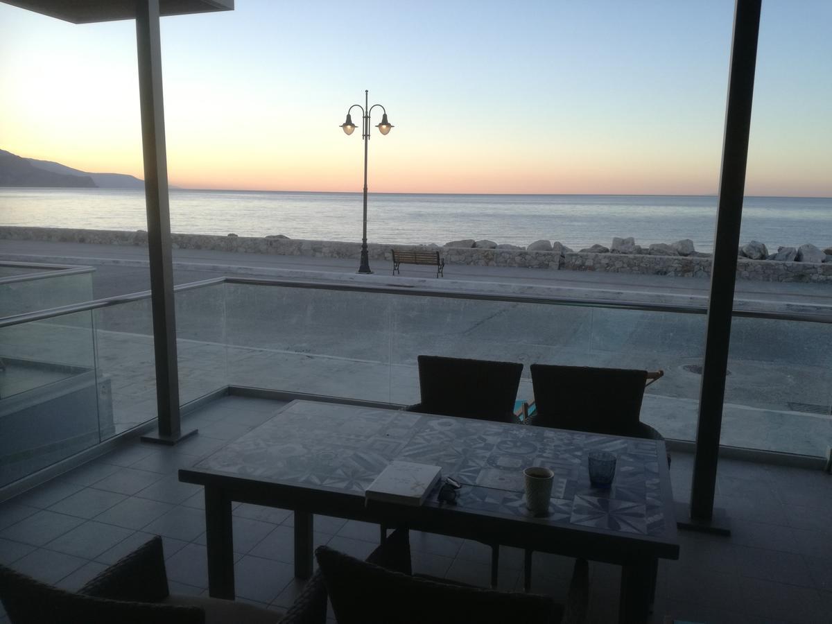 Casa Bella Deluxe Apartments Palaiochora Eksteriør billede